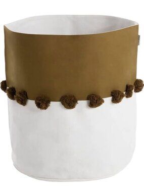 Toddlekind NWT Large Brown/Tan Pom Pom Storage Basket
